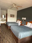 Econo Lodge Inn & Suites - Motels