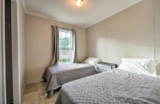 Cassopolis Cabin, Little Fish Lake on-Site!