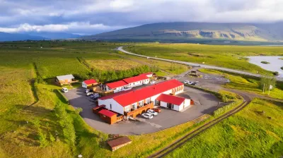 Hotel Laxarbakki Отели в г. 