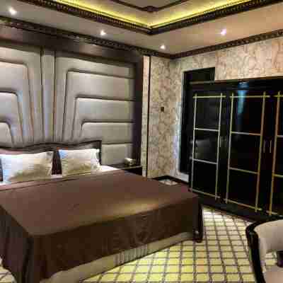 Yuki Grand Hotel Rooms