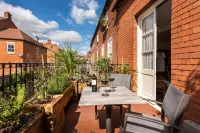Baldwin House Hotels in Stourport-on-Severn