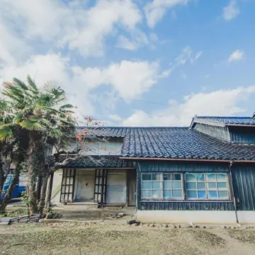 Sado Island 120-Year-Old Kominka – Private Villa with Irori, Hinoki Bath & Kura Sauna