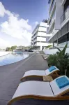 英語角海港飯店&SPA - 海滩