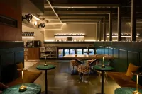 เดอะ พาสปอร์ต โรงแรม - ที่มีบาร์