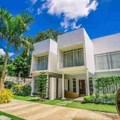 Aziza Paradise Hotel Hotel Exterior