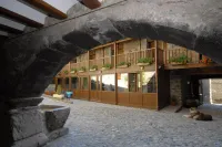 Hotel Casa Cornel