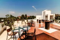 Saninro Hotel - Ragama Hotels in Gampaha