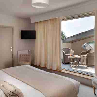Hôtel La Ramade Avranches Rooms