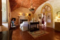 Domaine du Buc, le Château Hotels in Gaillac