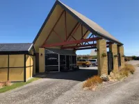 Mount View Motel Hawera Hotels near Puketarata Garden