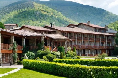 Hotel la Coma Отели в г. Сеткасес