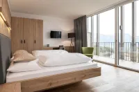 Hotel Lichtenstern Hotels in der Nähe von Pfarrei Sankt Leonhard Oberinn