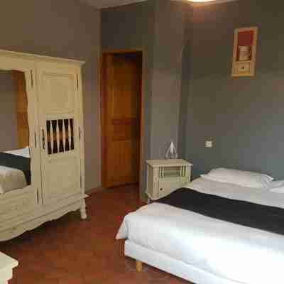 L'Alcove Hotel Restaurant Rooms