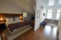 O Paço - Exclusive Accommodation - balcony