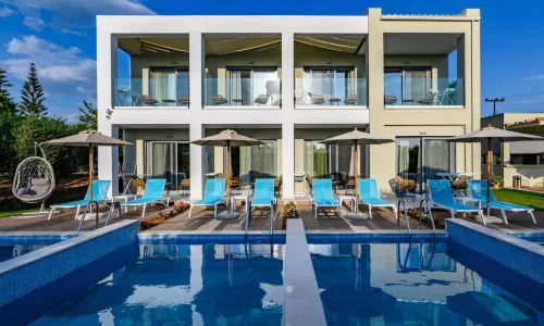 Alonaki Resort