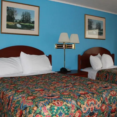 Wyatt Earp Hotel