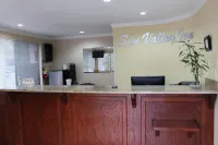 Sun Valley Inn Hotels in Pleasant Hill