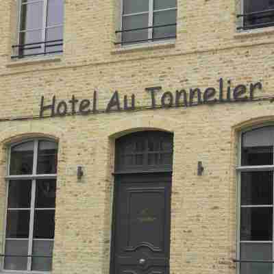 Au Tonnelier Hotel Exterior