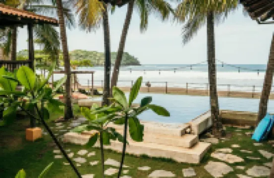 El Sitio Village