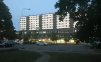 Hotel Amado Hotels near Antin Kukka