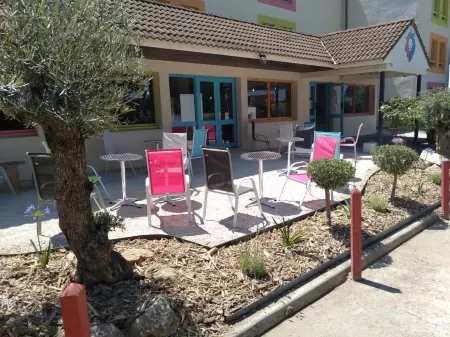 阿爾都市風情酒店