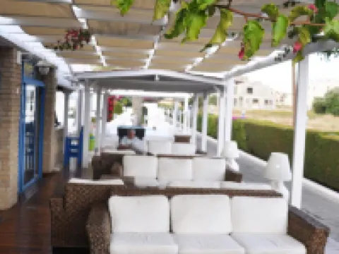 Tasmaria Aparthotel Hotels in Paphos