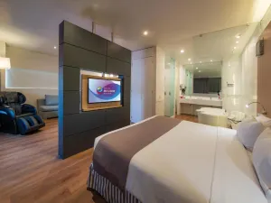 Ramada Encore by Wyndham Queretaro