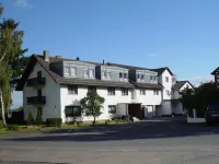 Zur Burgruine Frauenberg Hotel a Ebsdorfergrund