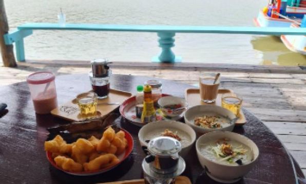 Rub Lom Chom Klong Homestay