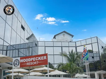 Woodpecker Resort Hotel