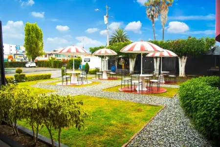 Hotel la Giralda Отели в г. Ибарра