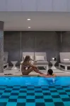 Hotel de Ville - Pools