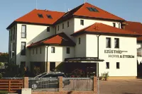 Ezüsthíd Hotel Hotels in 