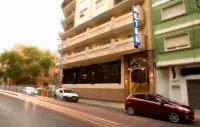 هوتل فيرنيسا ساتيفا فنادق في Costera