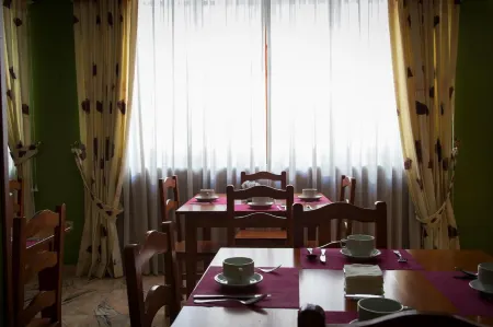 Hotel Castilla Отели в г. Касерес