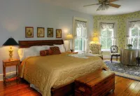 Rockwood Manor Bed & Breakfast Hotels in Pulaski