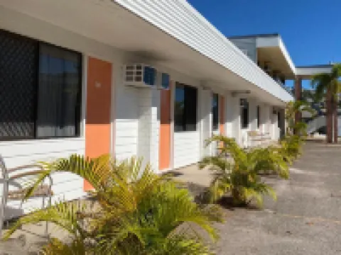 Shoredrive Motel Hotels in North Ward