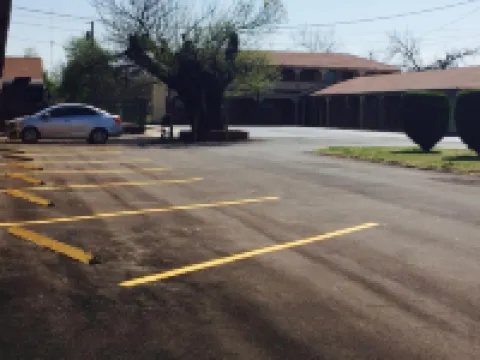 버짓 호스트 인 버넌