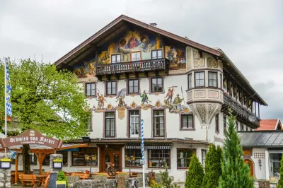 Hotel & Restaurant Schmied von Kochel Hotels in der Nähe von Schürpfen Wasserfall