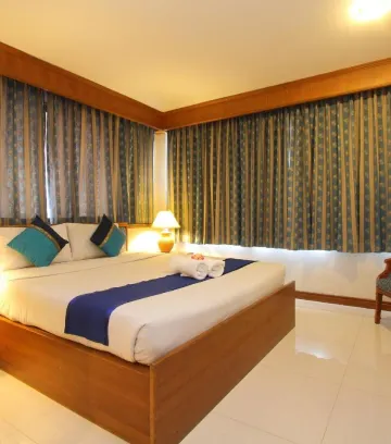 ห้องสุพีเรียร์เตียงใหญ่หรือเตียงแฝด