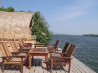Bamboo Bungalow Hotéis em Kampot