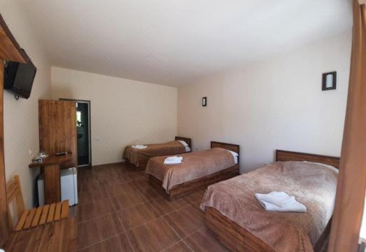 Lucytour Hotel - Housity