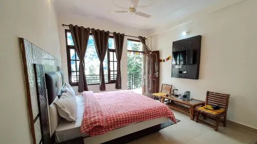 Mountain Vista Hotels in Kangra