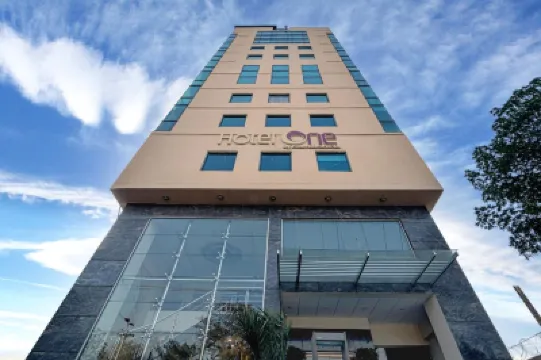 Hotel One Tower Gulberg - 호텔 원 타워 굴베르그  호텔