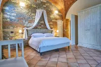 Podere Gli Olmi Hôtels à : Castellina Marittima