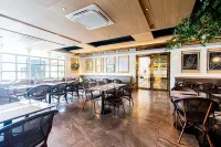 Frame Hotel Bangkok Các khách sạn gần J Park At Chinnakhet