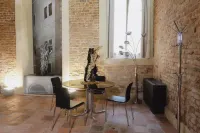 Foresteria Palazzo Guazzoni Zaccaria