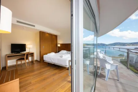 Hotel Thalasso Cantabrico Las Sirenas 4 Superior