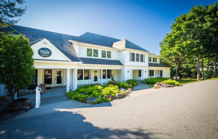 Island View Inn