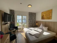 Iris am See Garni Hotels in Radolfzell am Bodensee